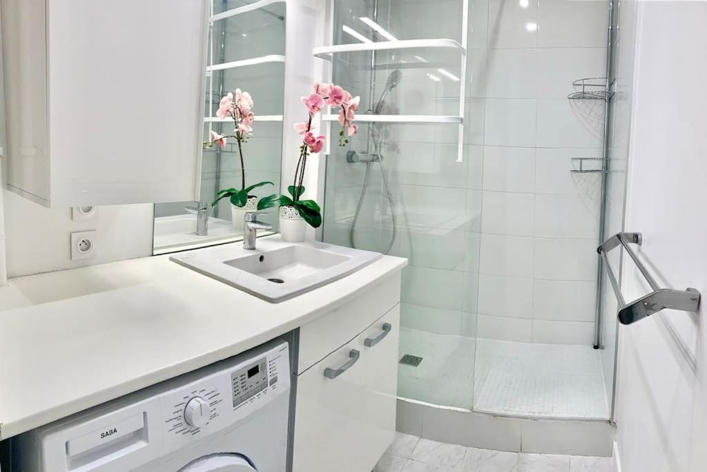 Appartement Bien Situe Noisy-le-Grand Bagian luar foto