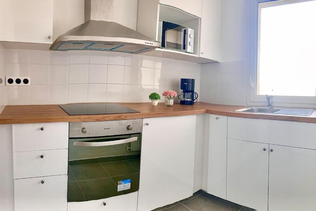 Appartement Bien Situe Noisy-le-Grand Bagian luar foto